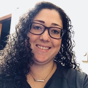 Meet your Posher, Lisa